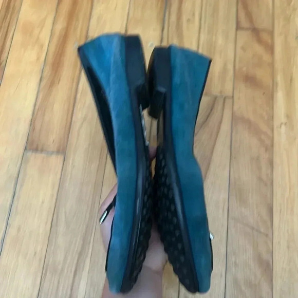 Tod’s pointy toe green flat shoes - Picture 4 of 10